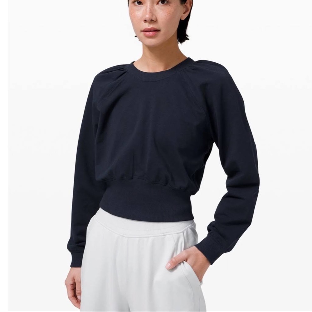 Lululemon LA Navy Puff Sleeve Crop Sweatshirt 10